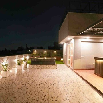 Parking in 3 BHK Independent House at Saket – for Sale