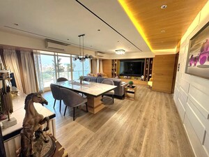 Gym in 3.5 BHK Apartment at Juhu Gulmohar CHS, Vile Parle West – for Rent