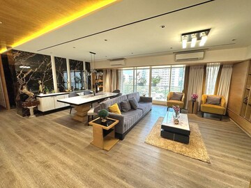 3.5 BHK Apartment For Rent in Juhu Gulmohar CHS, Vile Parle West