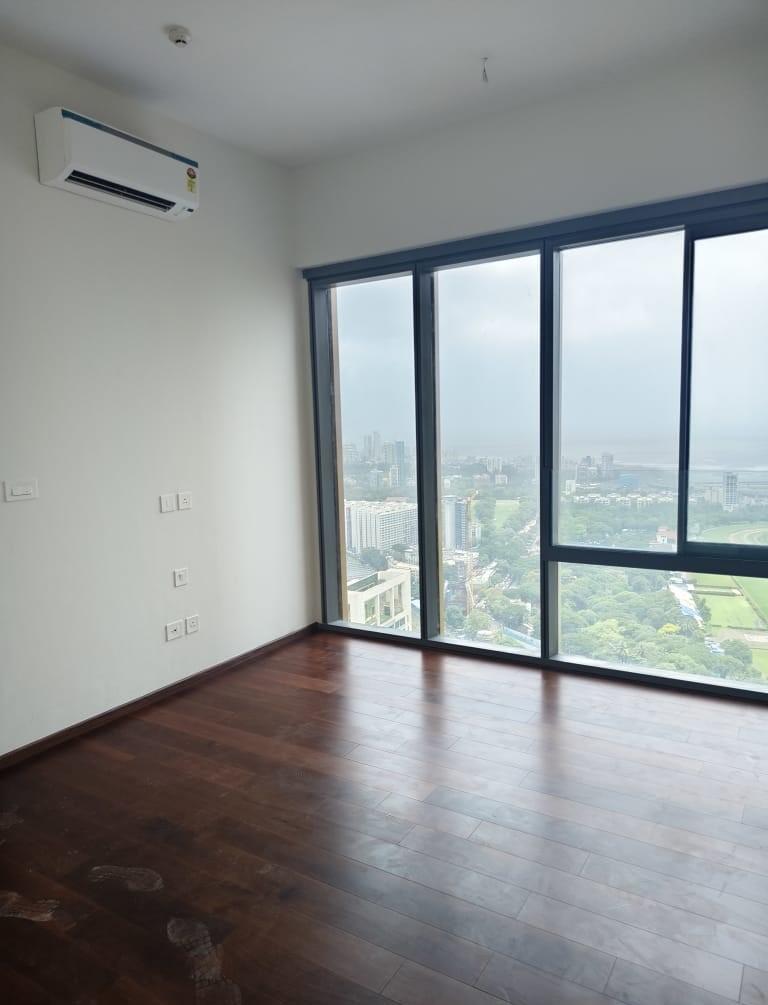 3 BHK + Pooja Room,Servant Room Apartment For Rent in Piramal Mahalaxmi