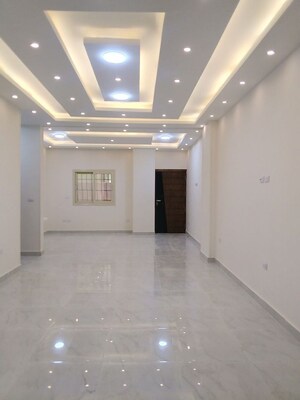  Showroom For Rent in Pitampura
