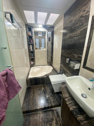 Team Area in 3 BHK Apartment at Dadarkar Building, Dadar West – for Rent