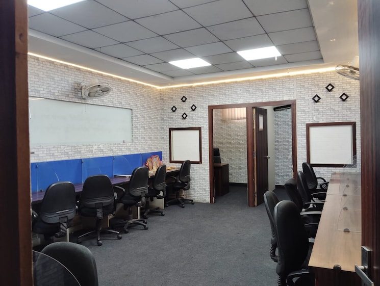 Team Area, sector 3 Commercial Office Space 500 Sq.Ft. In Sector 3 Noida 9243898