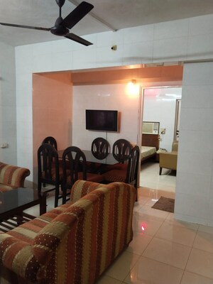 Living Room in 2 BHK Apartment at Mahakali Model Town, Jogeshwari East – for Rent