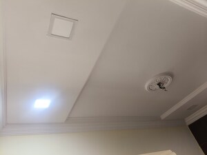 Furnished Amenities in 2 BHK Apartment at Goyal Green Woods, Andheri East – for Rent