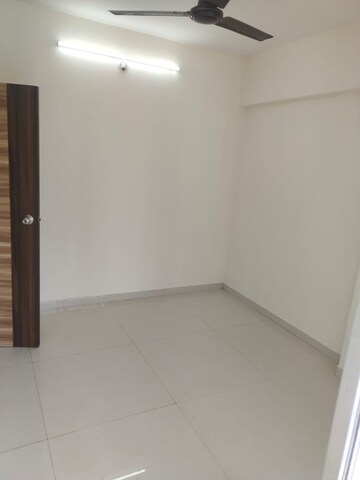 Bedroom in 1 BHK Apartment at Ghansoli – for Rent