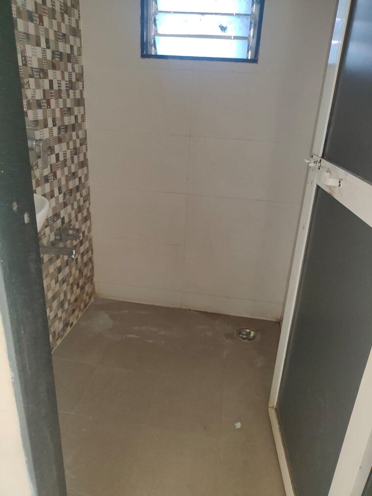 Bathroom, ghansoli 1 Bedroom 670 Sq.Ft. Apartment In Ghansoli Navi Mumbai 9243945
