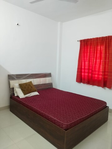 Bedroom in 1 BHK Apartment at Koregaon Park – for Rent