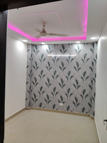 Bathroom in 2 BHK Builder Floor at Govindpuri – for Rent