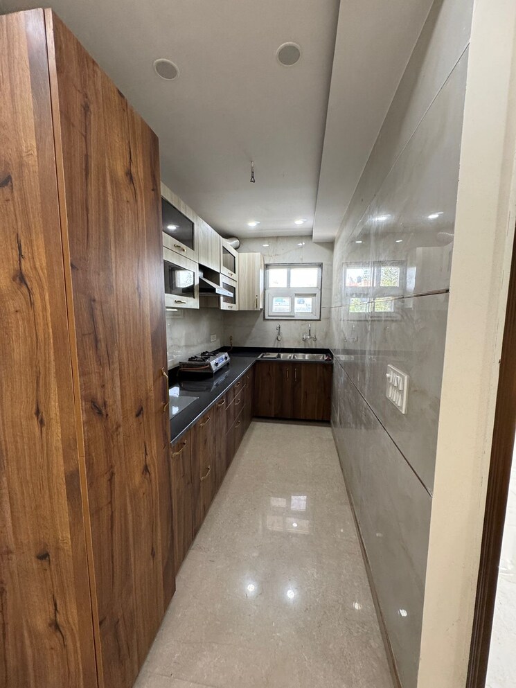 Kitchen, jahaz-apartments 2 Bedroom 950 Sq.Ft. Apartment In Paschim Vihar Delhi 9244050