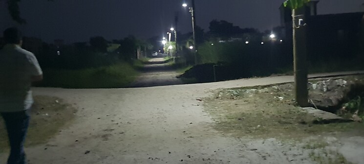  Parking, joka  2160 Sq.Ft. Plot In Joka Kolkata 9244018