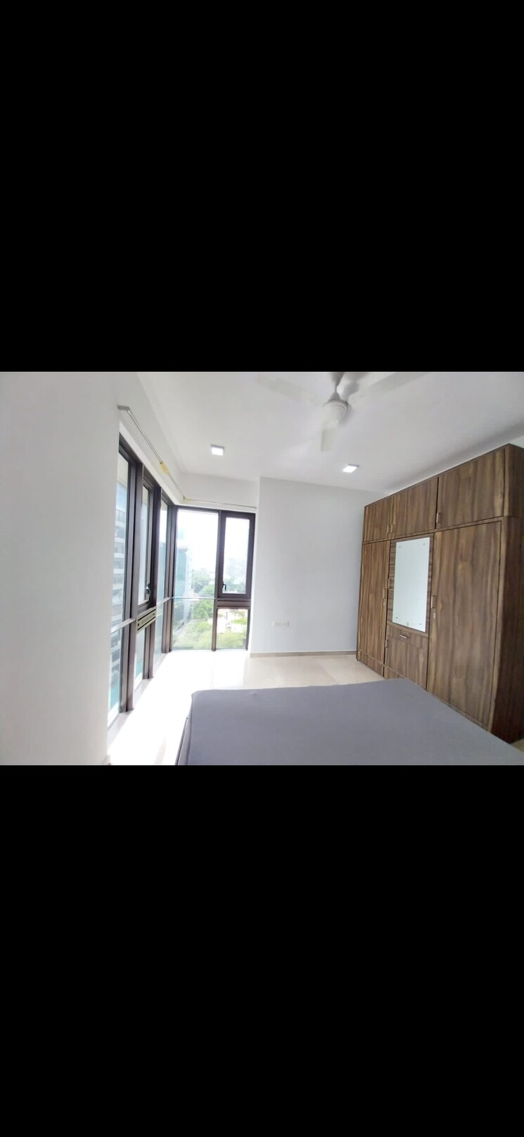 Room, lodha-the-park 2.5 Bedroom 975 Sq.Ft. Apartment In Worli Mumbai 9244082