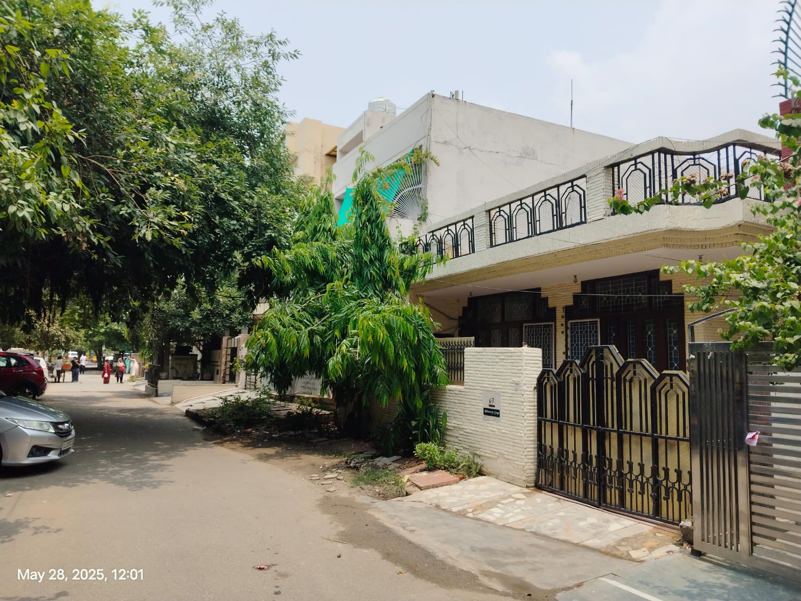 Plot For Sale in Sector 55