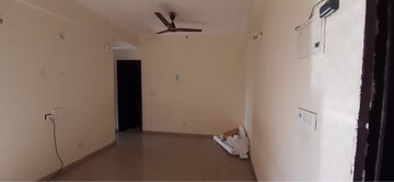Room in 2 BHK Apartment at Himalaya Pride, Tech Zone 4 Greater Noida – for Sale