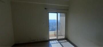 Room in 2 BHK Apartment at Himalaya Pride, Tech Zone 4 Greater Noida – for Sale