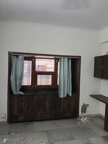 2 BHK Apartment For Rent in Windsor and Nova Society, Ahinsa Khand 2
