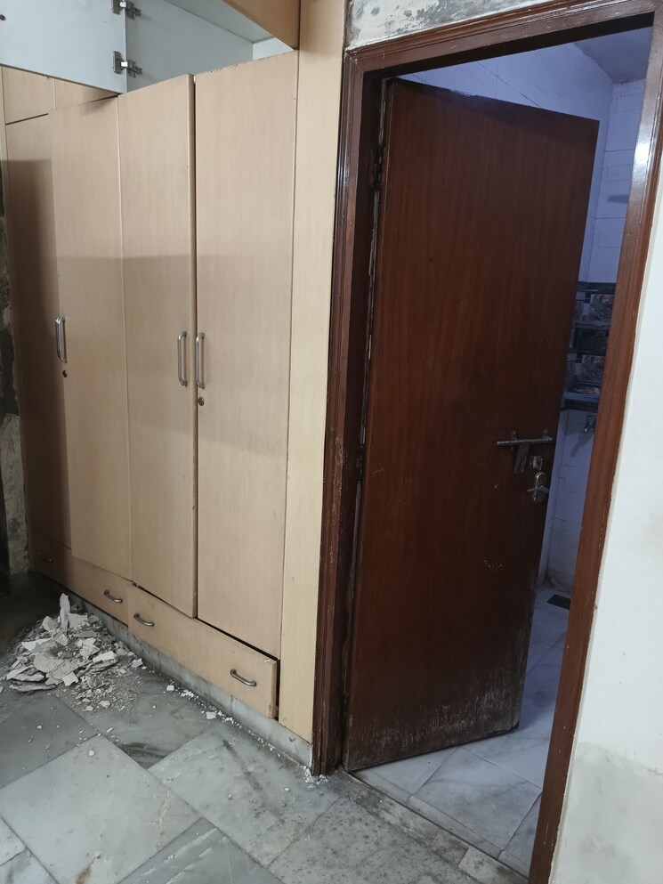 undefined, windsor-and-nova-society 2 Bedroom 1000 Sq.Ft. Apartment In Ahinsa Khand 2 Ghaziabad 9244087