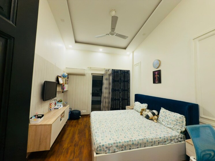 Kitchen, mapsko-royale-ville 4 Bedroom 3750 Sq.Ft. Villa In Sector 82 Gurgaon 9244091