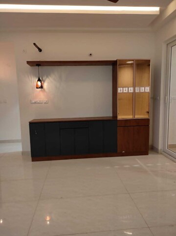 Room in 3 BHK Apartment at Prestige Beverly Hills, Kokapet – for Rent