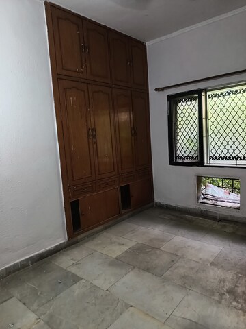 2 BHK Apartment For Sale in Windsor and Nova Society, Ahinsa Khand 2