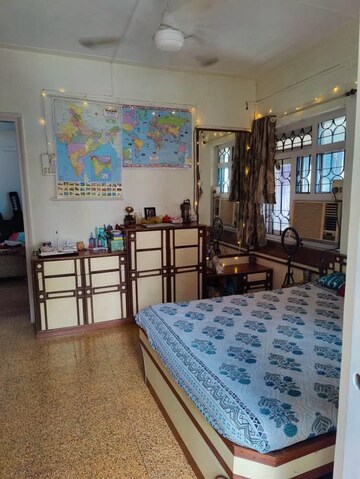 Bedroom in  Pg at Vile Parle West – for Rent