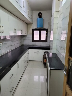 Kitchen in 3 BHK Builder Floor at New Rajinder Nagar – for Rent