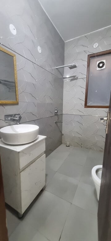 Team Area in 2 BHK Builder Floor at Sai Kunj New Palam  vihar, New Palam Vihar Phase 3 – for Rent