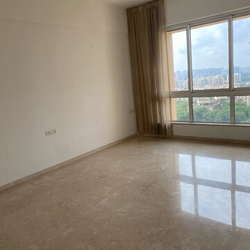 Master Bedroom in 3.5 BHK Apartment at Powai – for Rent