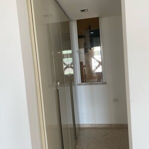 Master Bedroom in 3.5 BHK Apartment at Powai – for Rent