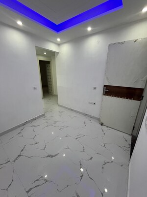 Room in 3 BHK Builder Floor at Rohini Sector 4 – for Sale