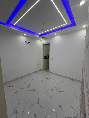 Room in 3 BHK Builder Floor at Rohini Sector 4 – for Sale