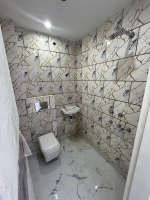 Bathroom in 3 BHK Builder Floor at Rohini Sector 4 – for Sale