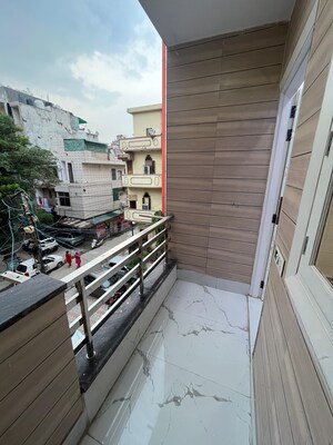 Balcony in 3 BHK Builder Floor at Rohini Sector 4 – for Sale
