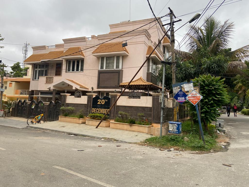 4 BHK + Pooja Room,Extra Room Independent House For Sale in Sahakara Nagar