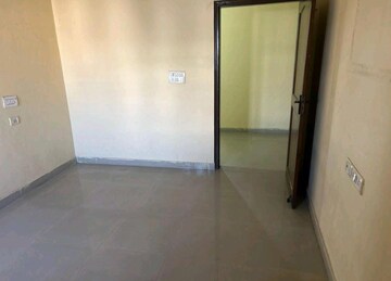 Room in 2 BHK Independent House at Sector 30 – for Rent