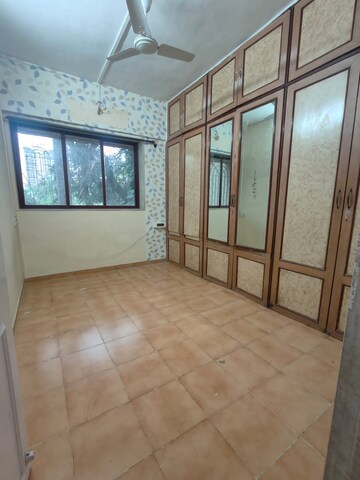 Room in 1 BHK Apartment at Haridwar Apartments, Evershine Nagar – for Rent