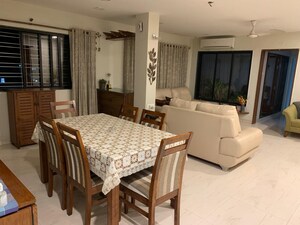 Team Area in 3 BHK Apartment at Suyog Nagar, Senapati Bapat Road – for Rent