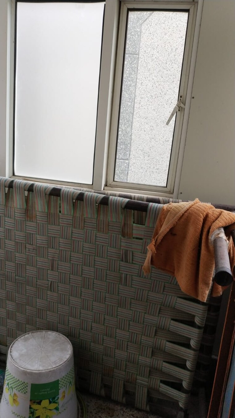 Balcony, jagriti-apartments 1 Bedroom 600 Sq.Ft. Apartment In Sector 71 Noida 9244399