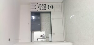 Room in 2 BHK Apartment at Pragati Residency Pragathi Nagar, Pragathi Nagar – for Rent