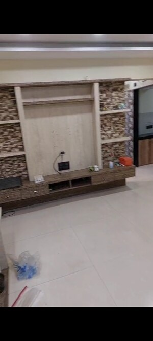 2 BHK Apartment For Rent in Yashodham Complex, Goregaon East