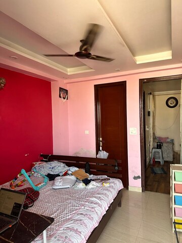Bedroom in 4 BHK Builder Floor at Green Fields Colony – for Rent