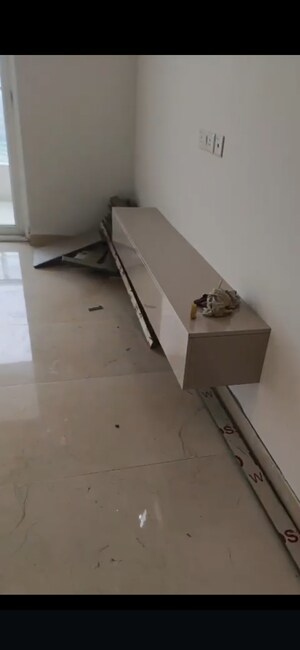 Staircase in 3 BHK Apartment at Hero Homes Gurgaon, Sector 104 – for Rent