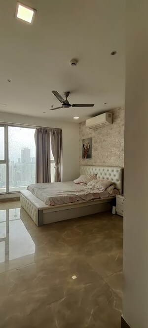 Bedroom in 4 BHK Apartment at Rasik Niwas, Marine Drive – for Sale