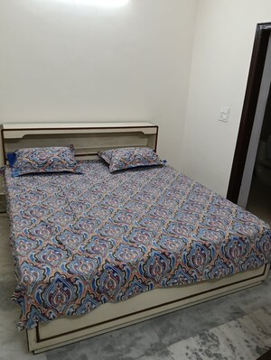 Bedroom in 3 BHK Builder Floor at Green Fields Colony – for Rent