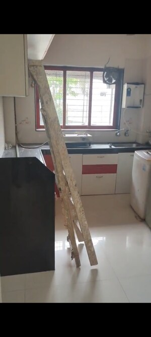 Bathroom in 1 BHK Apartment at Jayant Apartments, Prabhadevi – for Rent