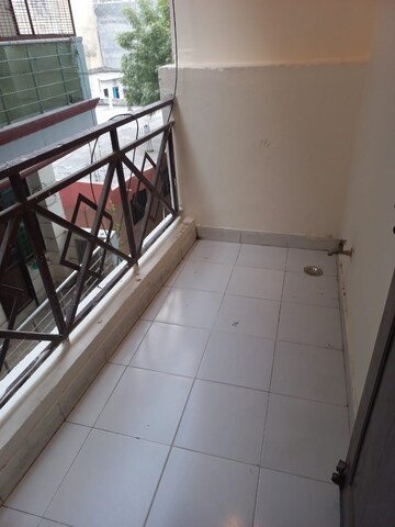 Balcony in 1 BHK Builder Floor at Ignou Road – for Rent