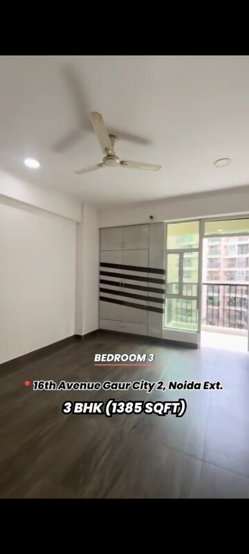 Living Room in 3.5 BHK Apartment at Gaur City 2 - 16th Avenue, Sector 16c Greater Noida – for Sale