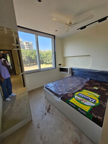 Bedroom in 1 BHK Apartment at Sector 56 – for Rent