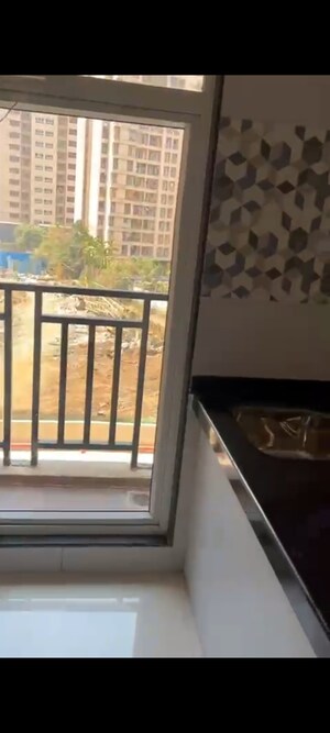 1 BHK Apartment For Rent in Raunak Bliss, Ghodbunder Road