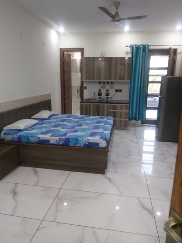 1.5 BHK Independent House For Rent in Sector 55
